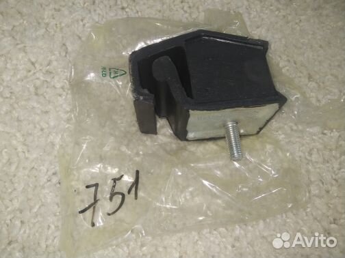 Опора двигателя левая renault megane 96) /R19 88)