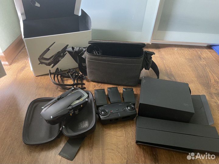 Квадрокоптер DJI mavic AIR Fly More Combo