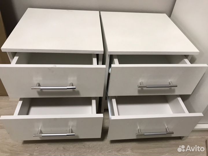 Тумба прикроватная