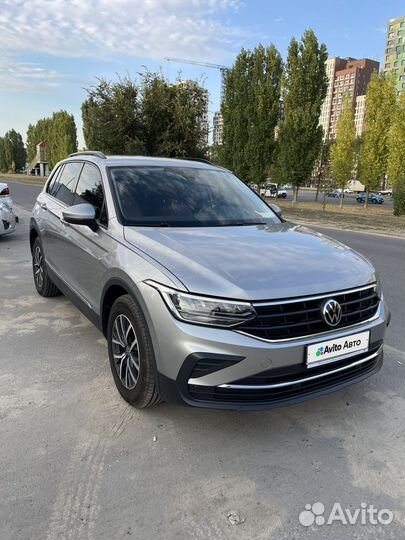 Volkswagen Tiguan 2.0 AMT, 2021, 29 500 км