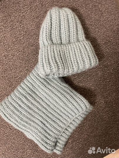Шапка зимняя женская и снуд