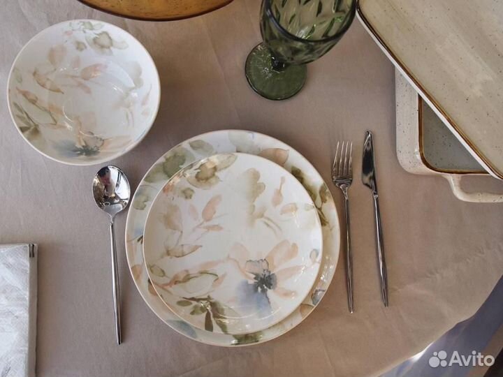 Столовый сервиз 