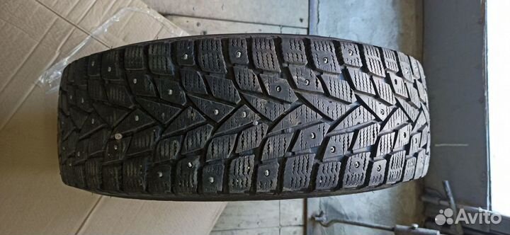 Dunlop SP Winter Ice 02 205/60 R16