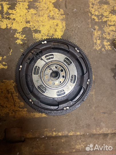 Маховик тоyota auris 1.3 (200mm)