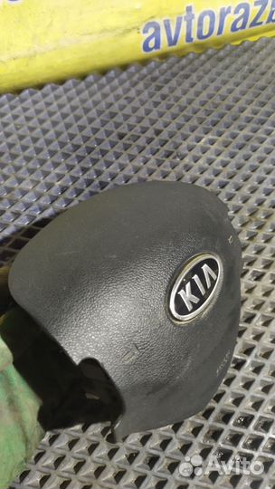Подушка безопасности в рулевое колесо Kia Ceed