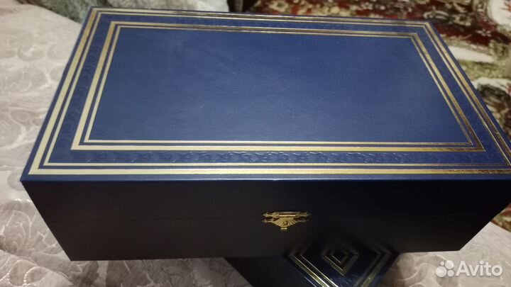 Стаканы с подстаканниками