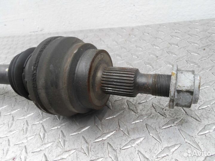 Полуось задняя правая Mercedes GL W164 A1643502510