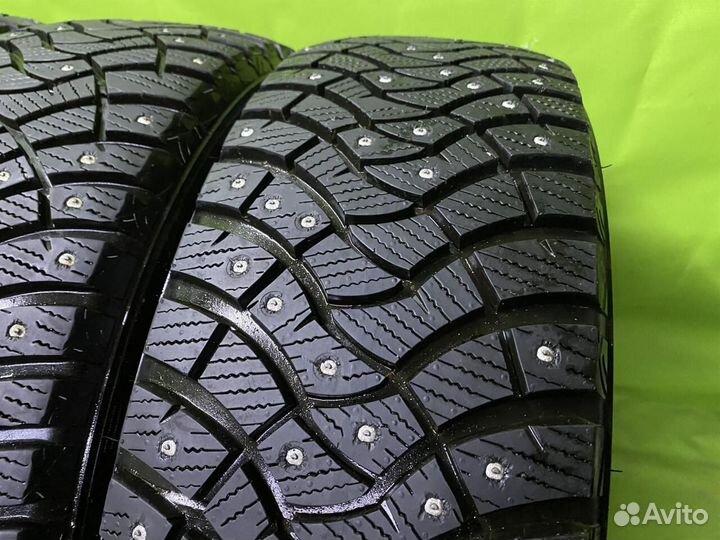 Dunlop GrandTrek Ice 03 215/60 R17 100T