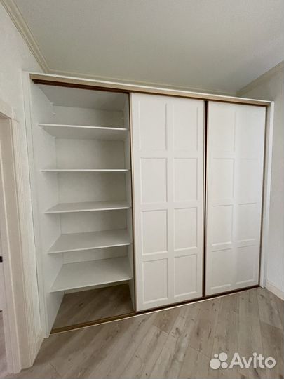 Шкаф купе угловой