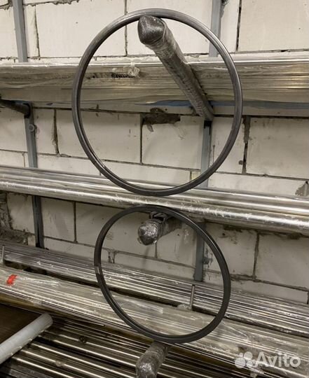 Гибка трубы, прокат металла, трубогиб