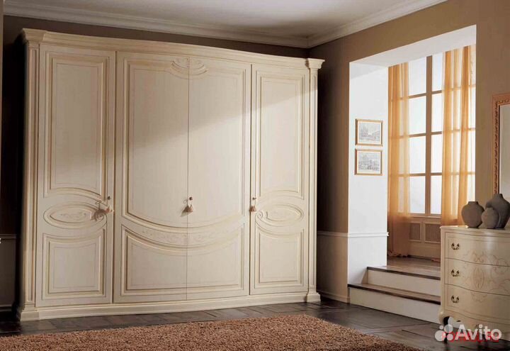 Шкаф в прихожую