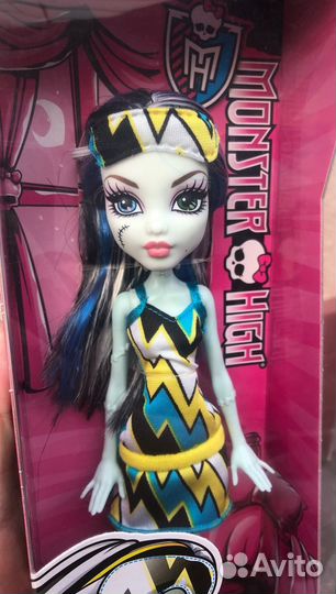 Кукла Монстр Хай Фрэнки Штейн Бюджетная Пижамная