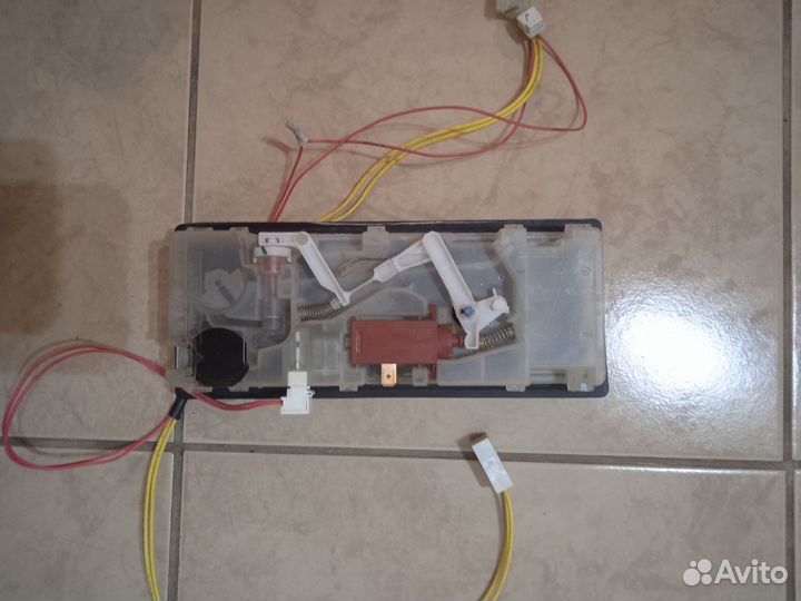 Запчасти на посудомоечную машину bosch SGS33A09