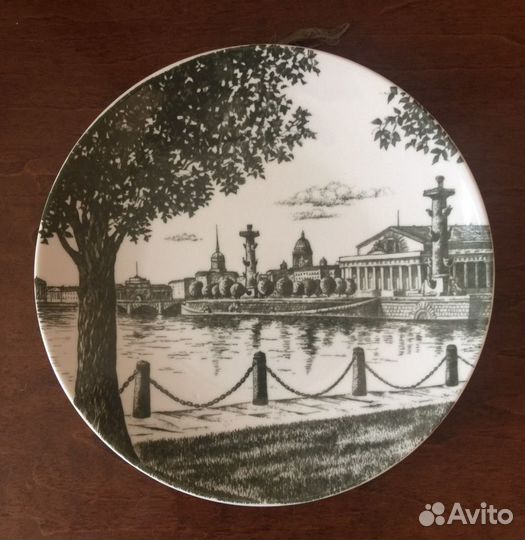 Настенная тарелка лфз