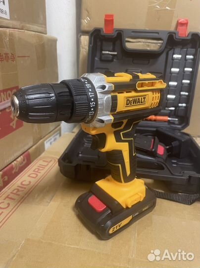 Аккумуляторная дрель dewalt 21 v