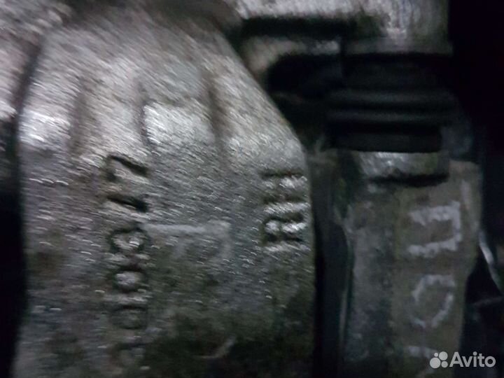 Суппорт передний правый VW Polo (седан)