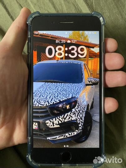 iPhone 8 Plus, 64 ГБ