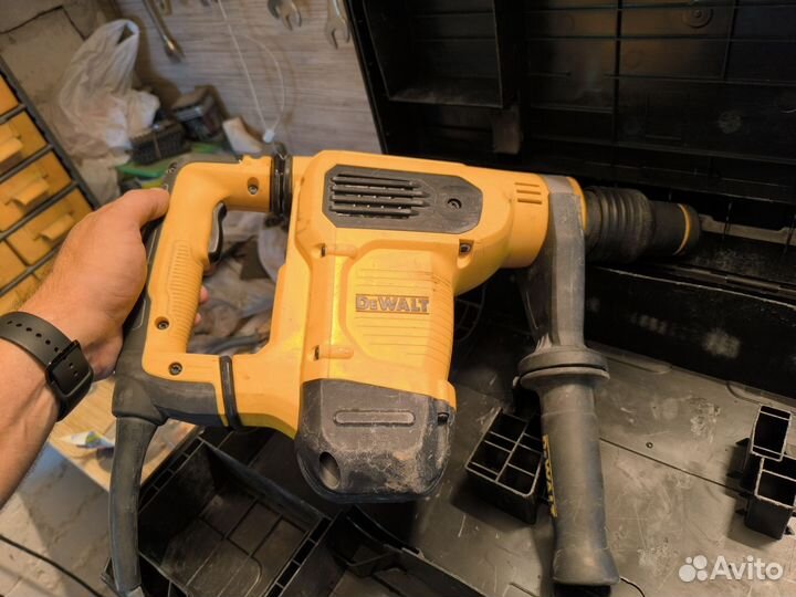 Перфоратор SDS MAX dewalt. германия