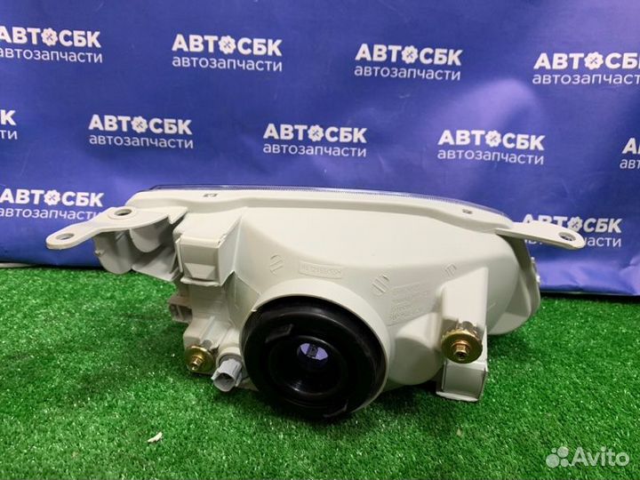 Фара передняя левая Toyota Corolla AE110 98