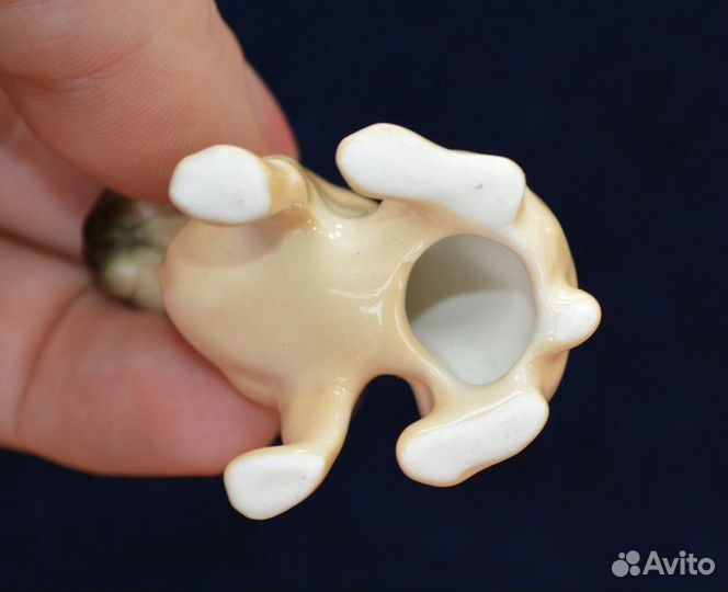 Фарфоровая статуэтка - французский бульдог