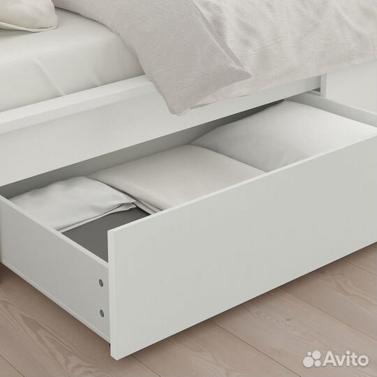 Кровать IKEA malm 180х200