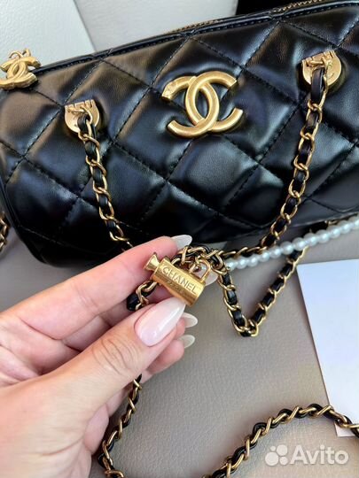 Сумка Chanel кросс боди VIP gift