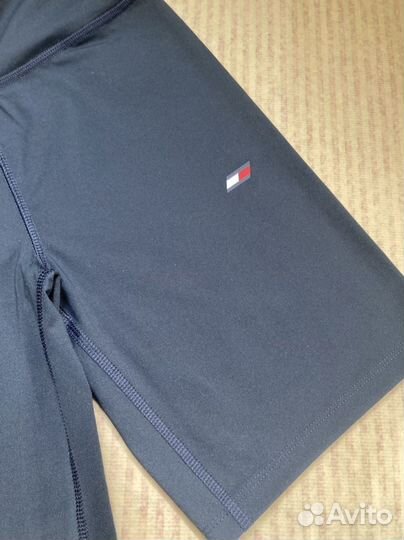Шорты эластичные Tommy Hilfiger новые
