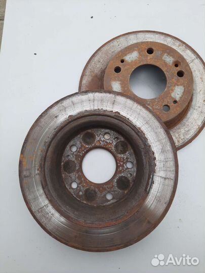 Диски тормозные задние