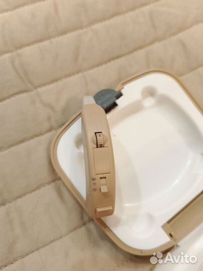 Слуховой аппарат ретро-рра