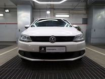 Volkswagen Jetta 1.6 MT, 2013, 180 000 км, с пробегом, цена 1 030 000 руб.
