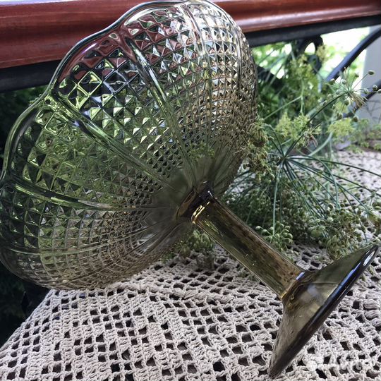 Ваза на ножке, цветное Стекло СССР