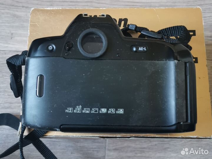 Пленочный фотоаппарат Nikon F90X