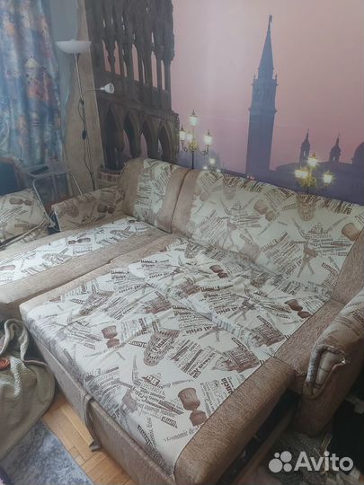 Угловой диван бу