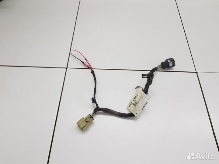 Электропроводка заднего правого фонаря