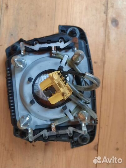 Аэрбак в руль Фольксваген