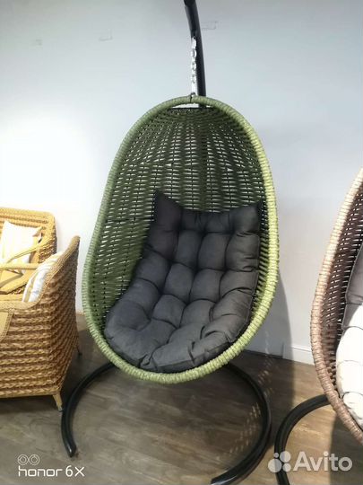 Садовая качеля кокон