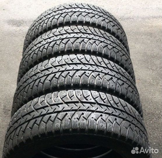 Bridgestone Ice Cruiser 7000S 205/55 R16