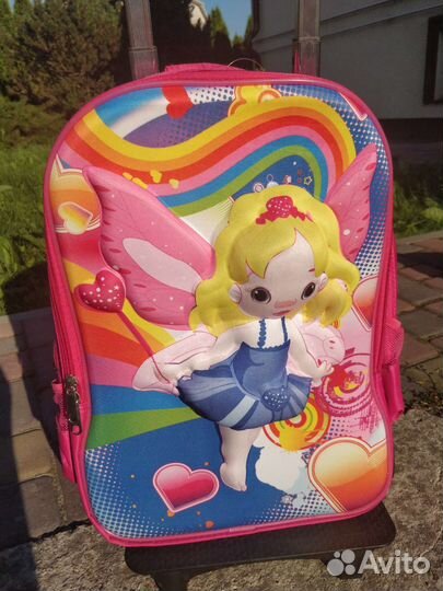 Детский чемодан на колесиках