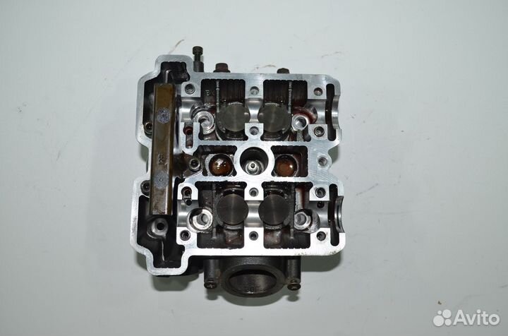 Головка в сборе задняя Suzuki SV650S