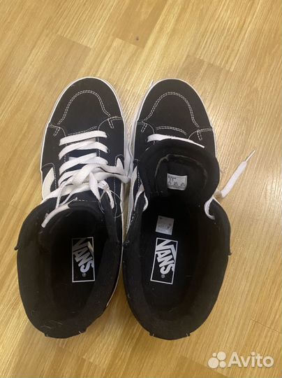 Кроссовки Vans