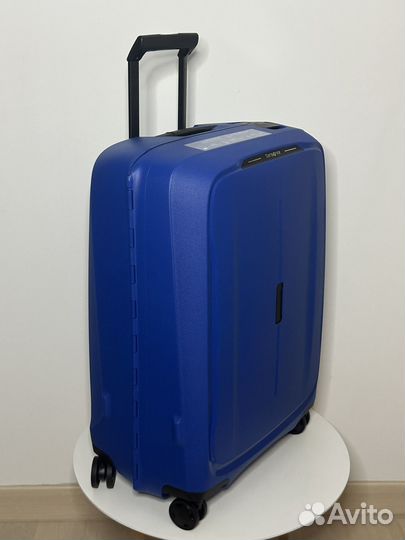 Новый чемодан Samsonite Essens M, 88л, синий