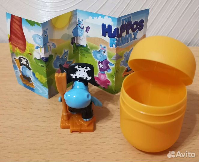 Киндер сюрприз бегемоты 2022 Бегемот-пират