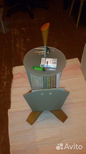 Газетница со столиком