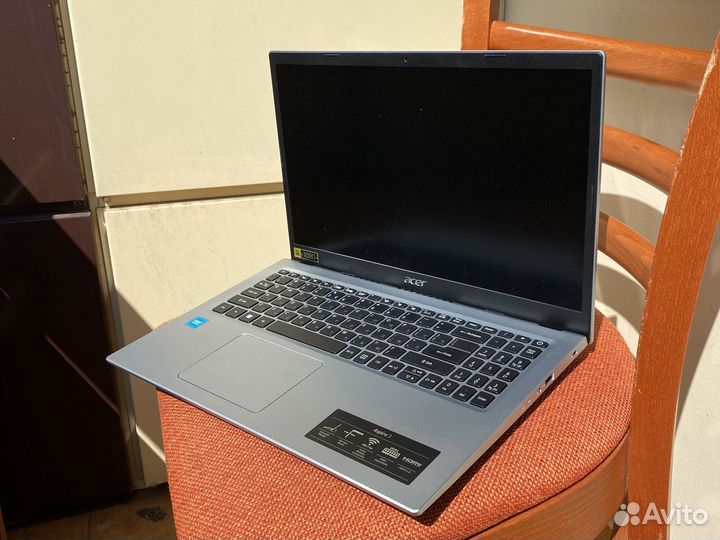 Ноутбук acer aspire 3