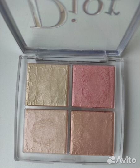 Dior backstage хайлайтер 004