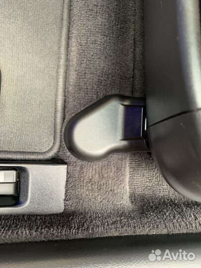 Накладки на крепление сидений Тойота Камри 40