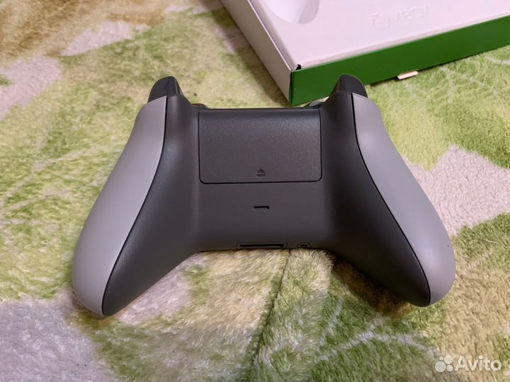 Геймпад Microsoft Xbox One Grey-Green (Оригинал)