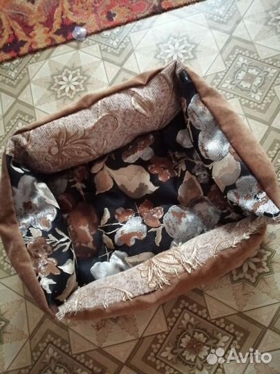 Лежанка для кошки