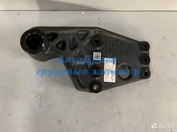 Кронштейн крепления рессоры Мекрседес