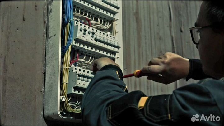 Электрик, Электомонтажные работы, Услуги электрика